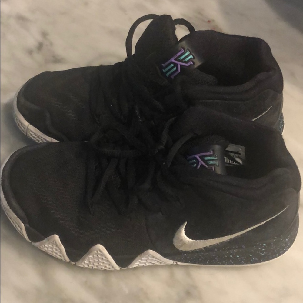 Boys Nike Kyrie basketball shoes